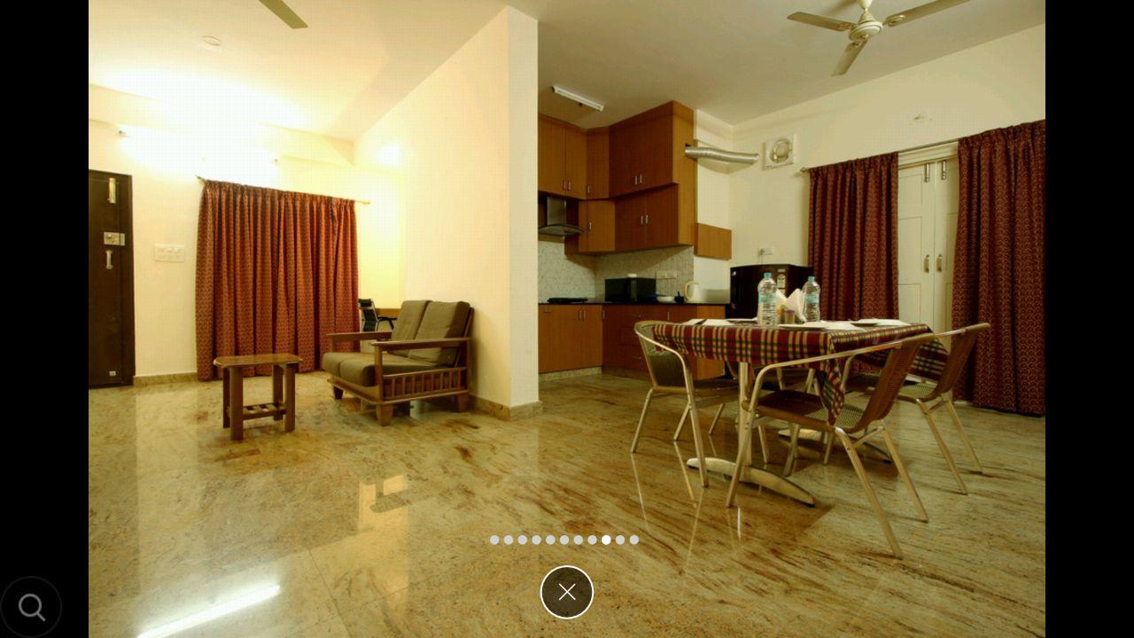 Roseline Suites Bangalore Buitenkant foto